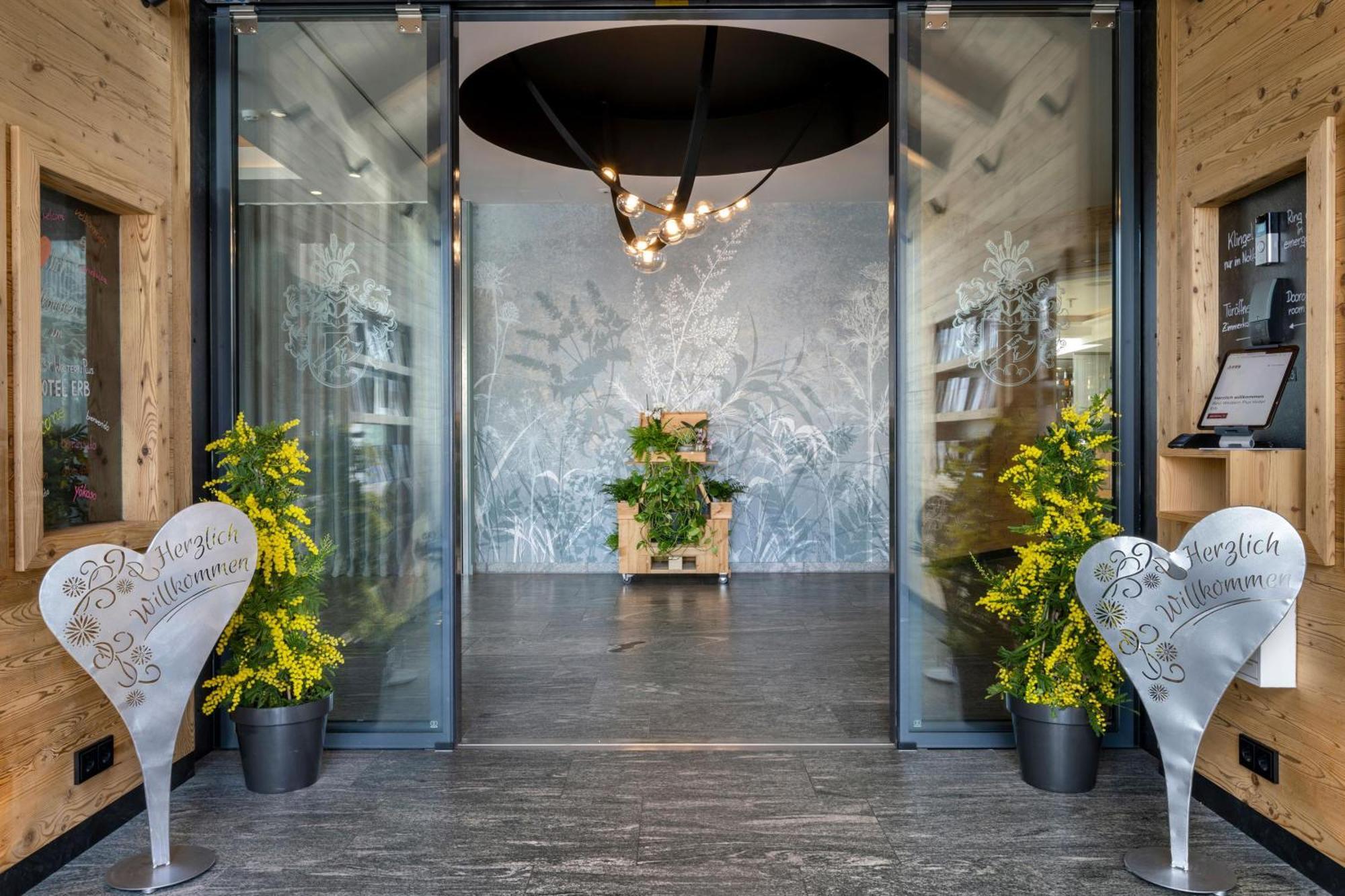 Best Western Plus Hotel Erb Vaterstetten Exterior photo