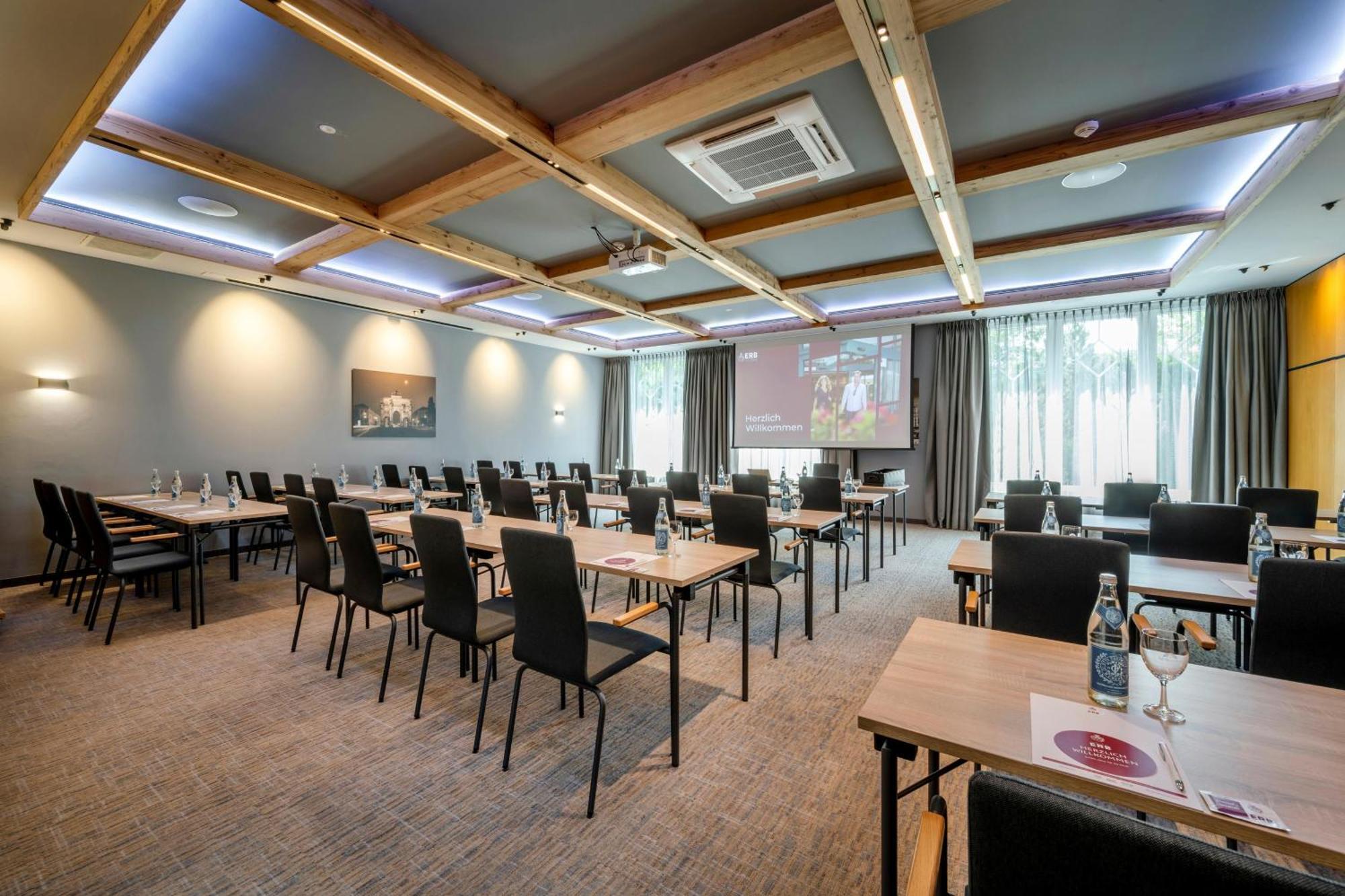 Best Western Plus Hotel Erb Vaterstetten Exterior photo